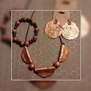 Necklace Set